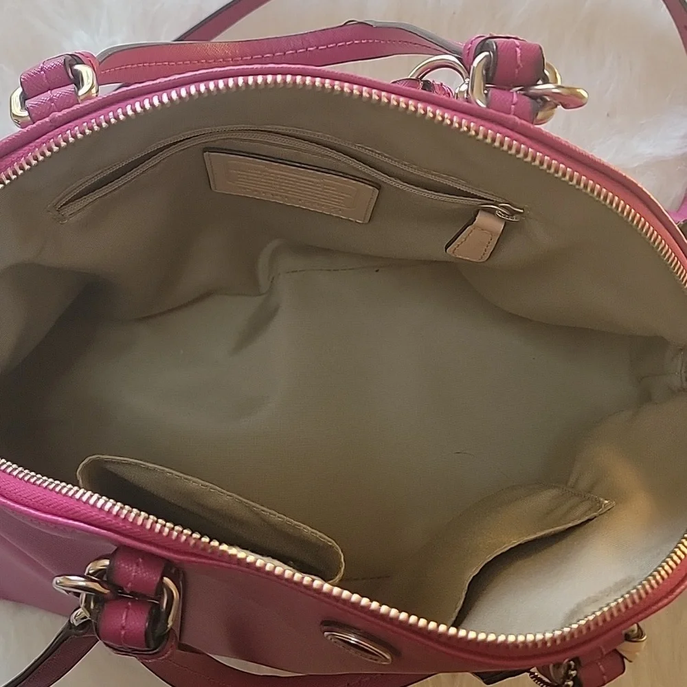COACH Cora Peyton Pink Double Handle Zip Around Crossbody Satchel‎ Dome Bag